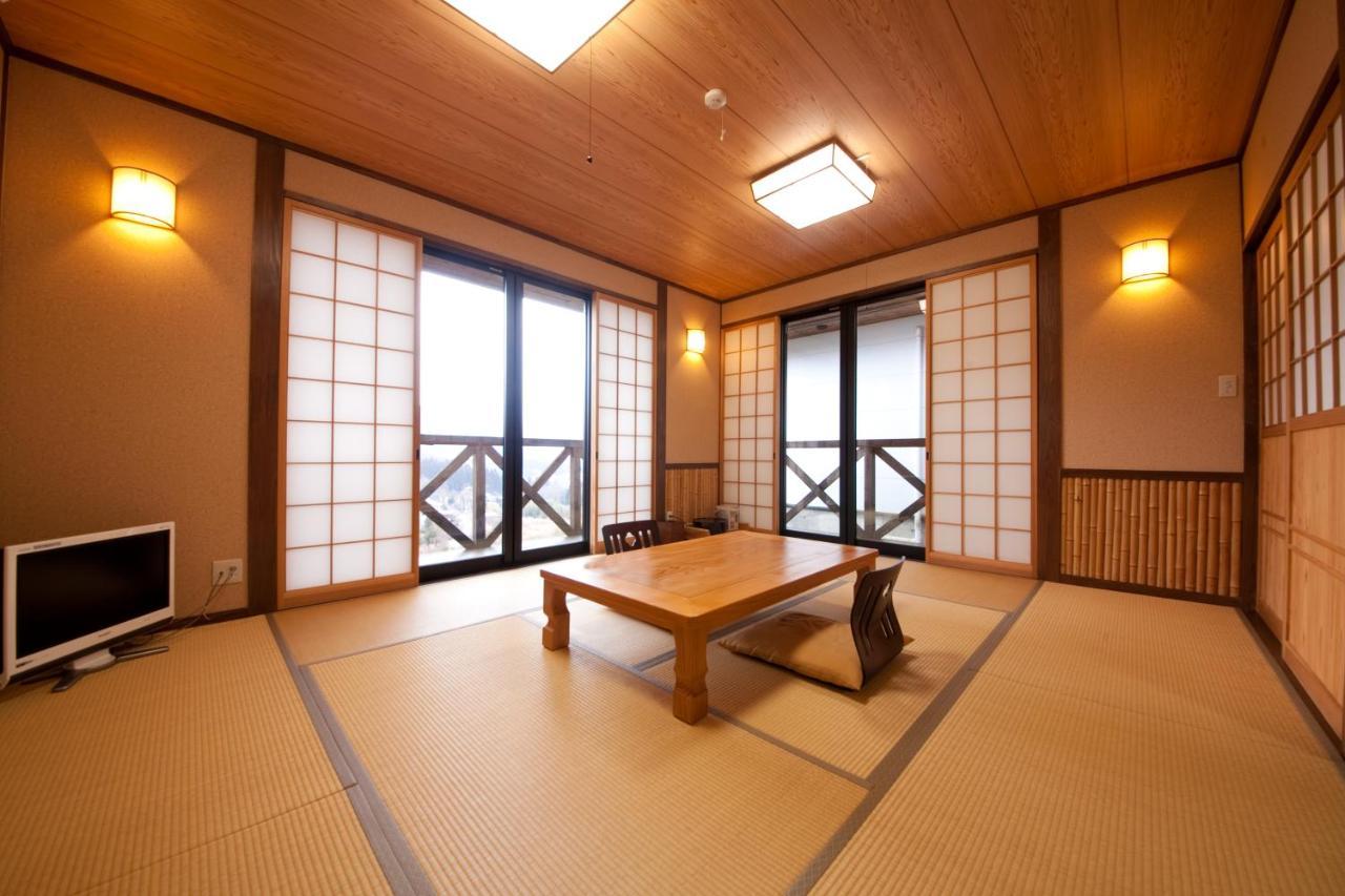 Hotel Yufuin Tsubaki Zewnętrze zdjęcie