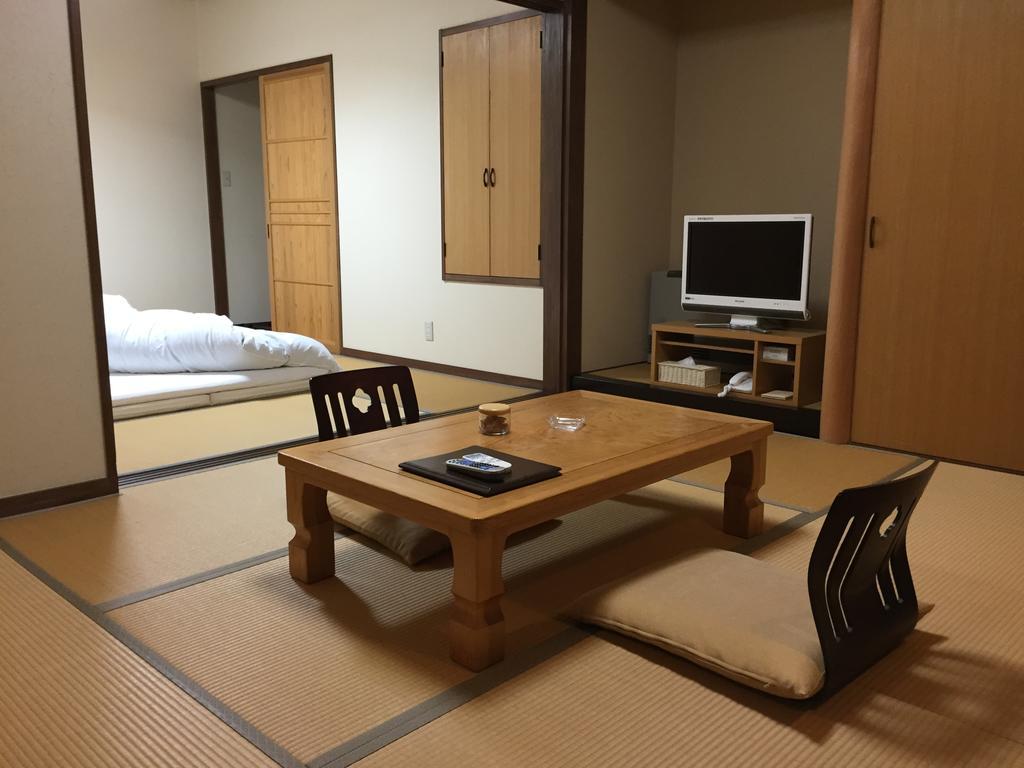 Hotel Yufuin Tsubaki Pokój zdjęcie